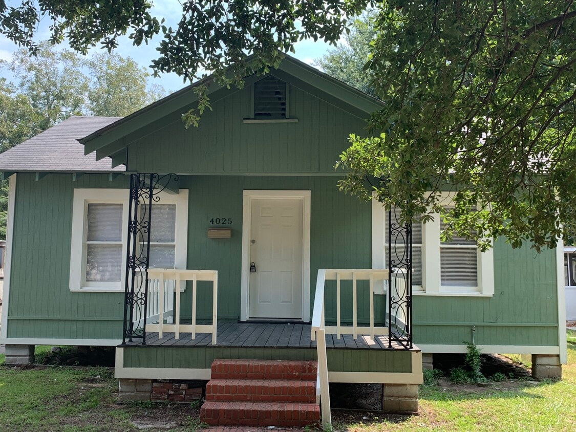 Primary Photo - 4025 Marion Pl