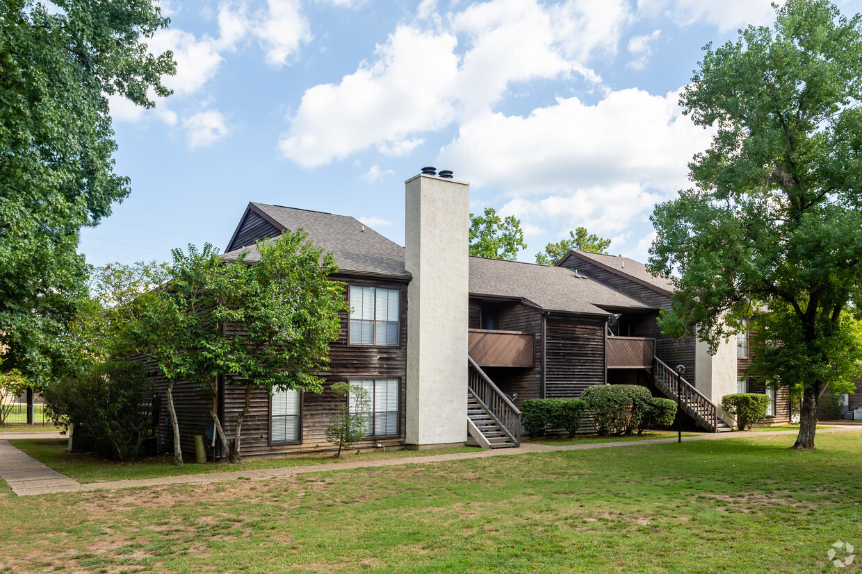 Primary Photo - Hillside Apartments