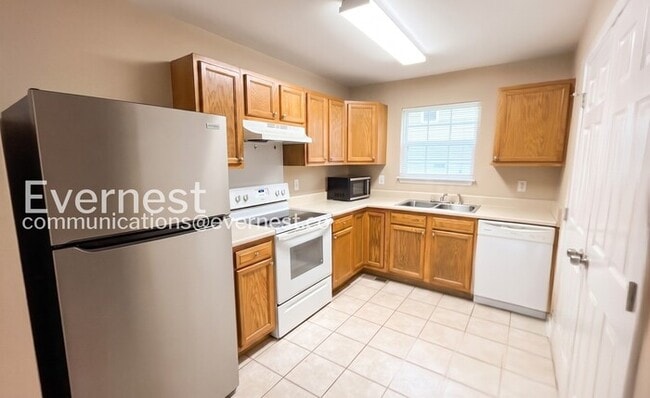 Building Photo - 61 Corley Ave