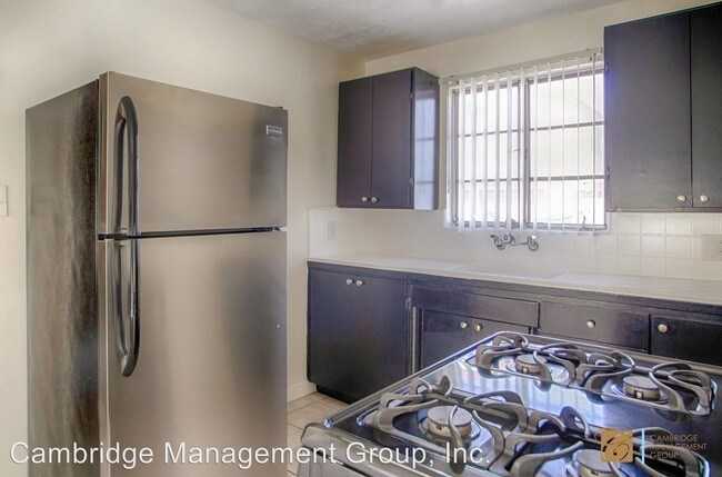 Foto del edificio - 4522 Ohio St