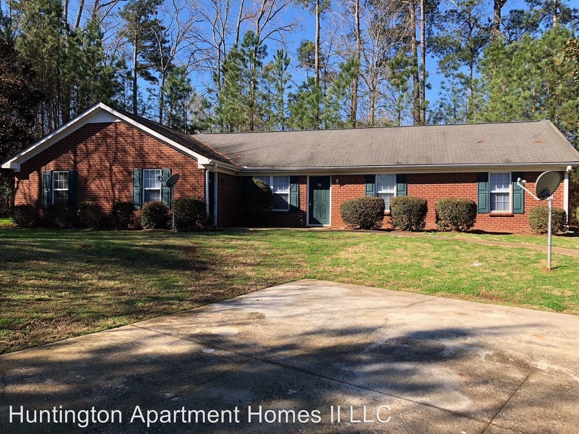 Primary Photo - 202-202 Oak Bluff Dr