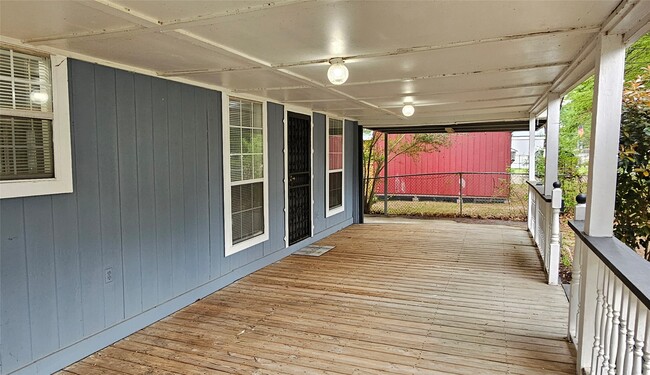 Foto del edificio - 10983 Maywood St