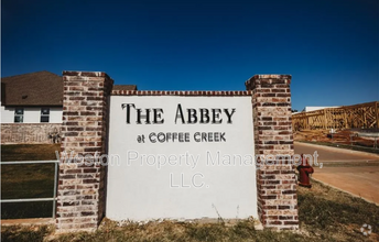 Building Photo - 4121 Abbey Pk Dr