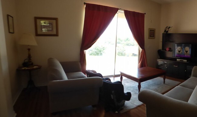 Foto del edificio - Beautiful 3/2 with open floor plan