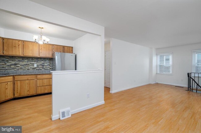 Foto del edificio - 830 S Howard St