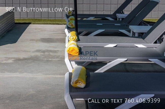 Foto del edificio - 980 N Buttonwillow Cir