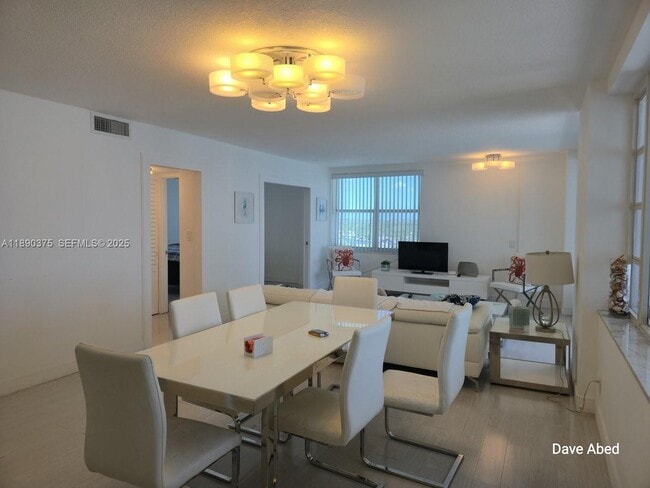 Foto del edificio - 3600 Galt Ocean Dr