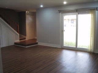 Building Photo - 2242 Country Club Dr