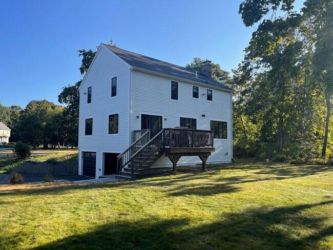 Foto del edificio - 5 Elis Ln