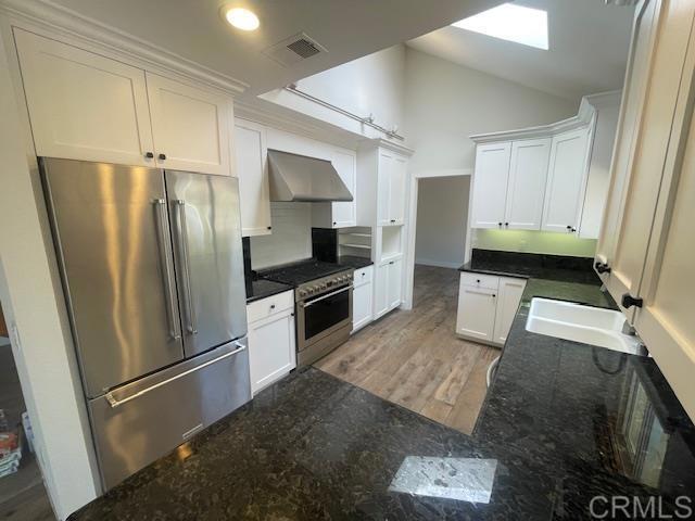 Building Photo - 1736 Geranium St