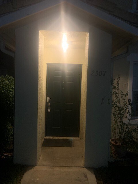 Foto del edificio - 2307 Belmont Ln