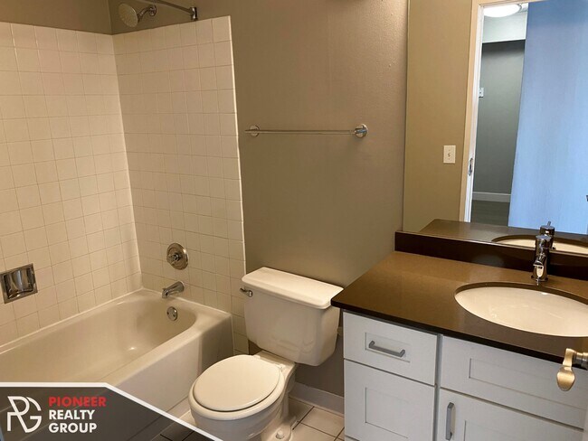 Foto del edificio - 2551 N Clark St