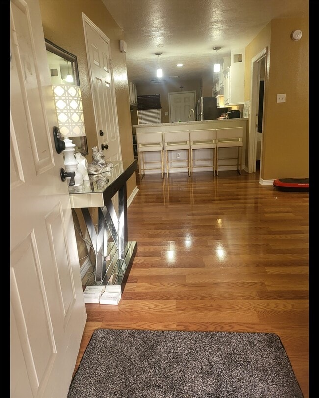 Building Photo - 5515 Bear Paw Cir