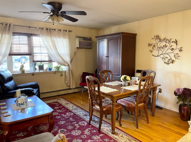 Foto del edificio - 1926 77th St