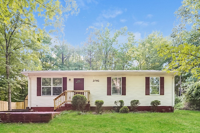 Primary Photo - Charming One-Level Home in Clarksville!