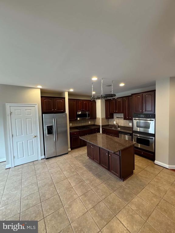 Foto del edificio - 6912 Witton Cir
