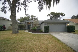 Building Photo - 3605 Treeline Dr