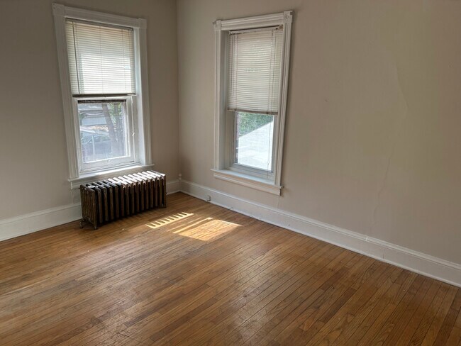 Foto del edificio - 526 N Charlotte St