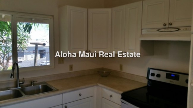 Building Photo - Kahului - 2BR Cottage - $1,600 + Electric