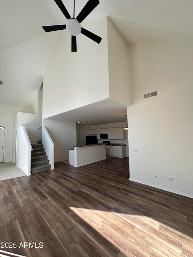 Foto del edificio - 1015 S Val Vista Dr