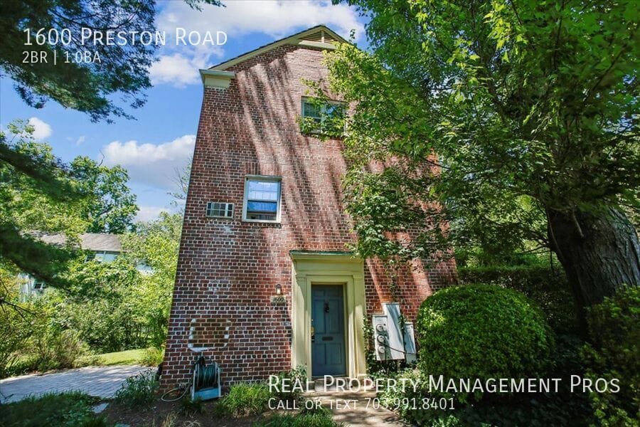 Photo - 1600 Preston Road-
