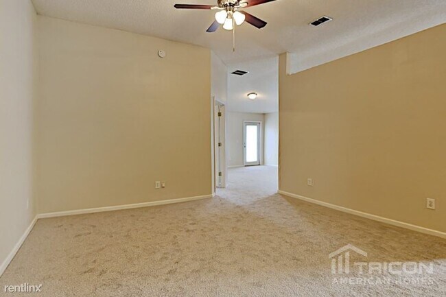 Foto del edificio - 9791 Watershed Drive West