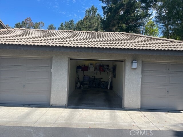 Foto del edificio - 33 Chaumont Cir