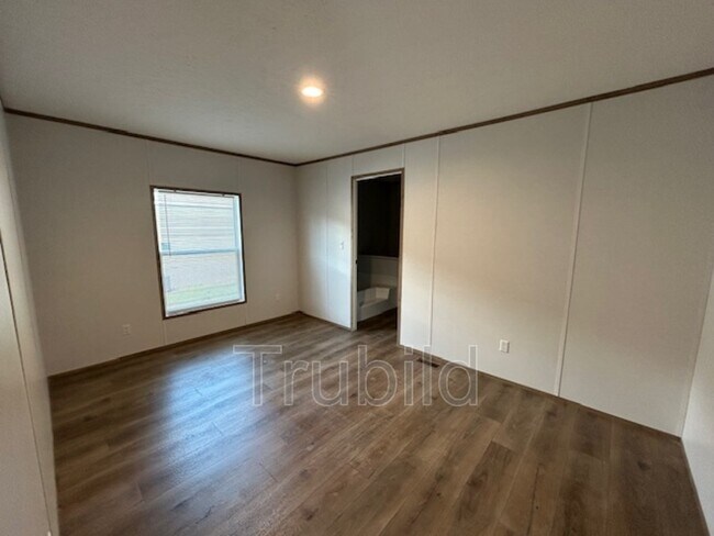 Foto del edificio - 12002 SC-64