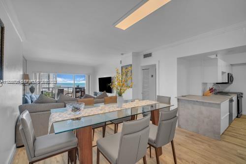 Foto del edificio - 1950 S Ocean Dr