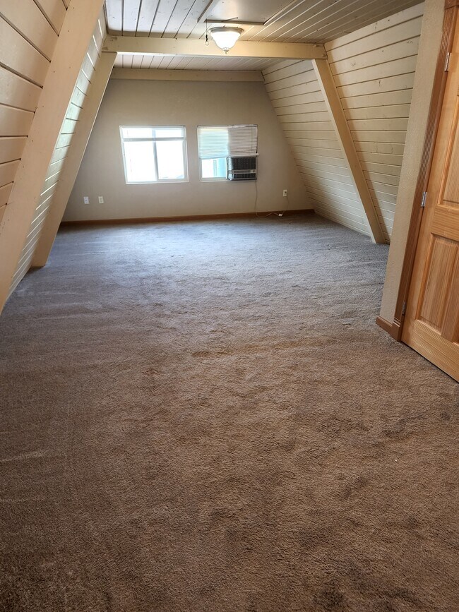 Building Photo - 5163 White Antelope Dr