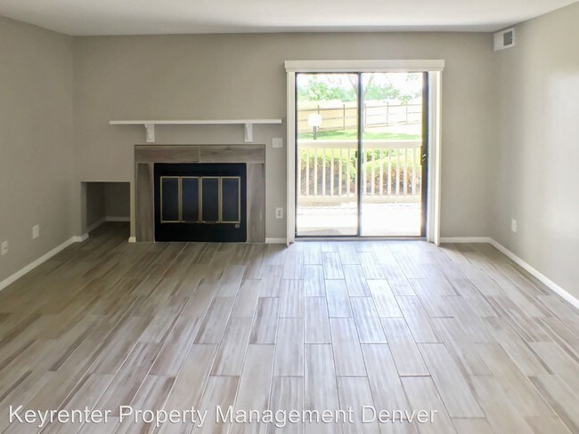 Foto del edificio - 9666 Brentwood Way