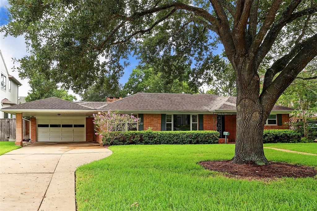 5218 Holly St, Bellaire, TX 77401 House Rental in Bellaire, TX