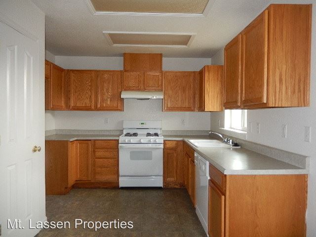 Building Photo - 625 Gem Dr