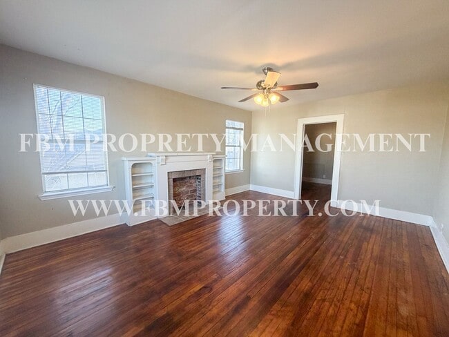 Foto del edificio - 409 W Brown St