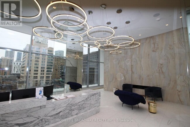 Building Photo - 251 Jarvis St