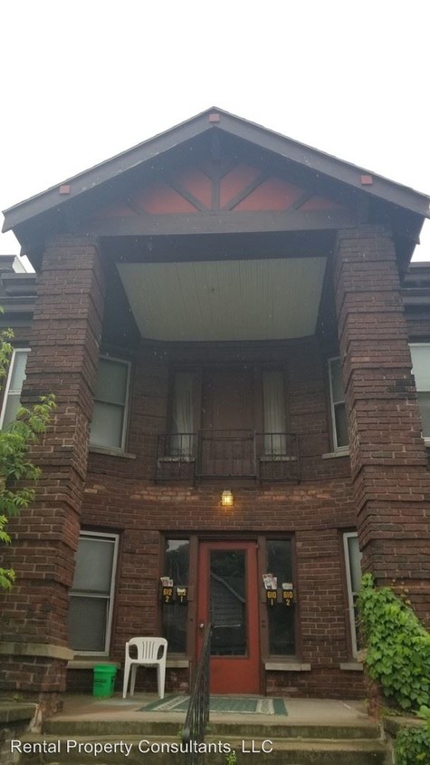 Primary Photo - 612 Michigan St NE