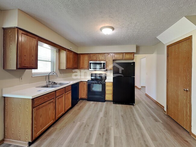 Foto del edificio - 1079 Oxfordshire Dr