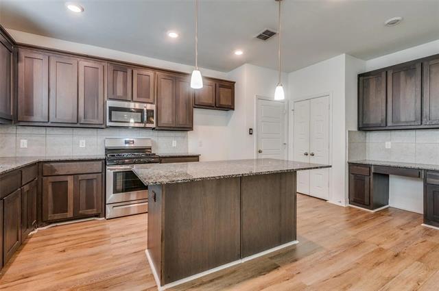 Foto del edificio - 3716 Prague Mews