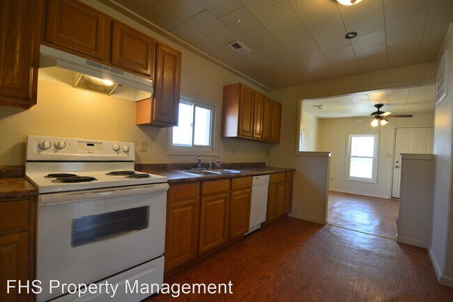 Building Photo - 2 br, 1 bath House - 1631 W Florida St