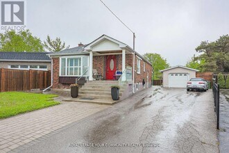 Building Photo - 52 Princeway Dr