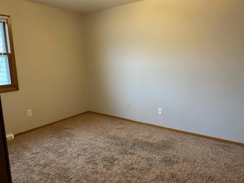bedroom - 1860 Evans St
