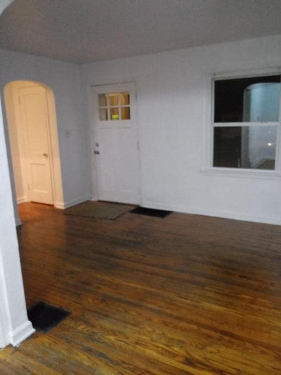 Building Photo - 163 Isabelle Rd