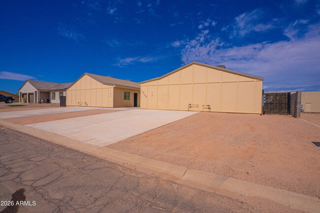 Foto del edificio - 15108 S Moon Valley Rd