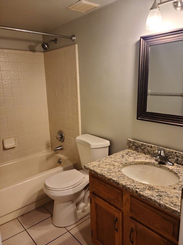 Photo - 900 SW 62nd Blvd #B8