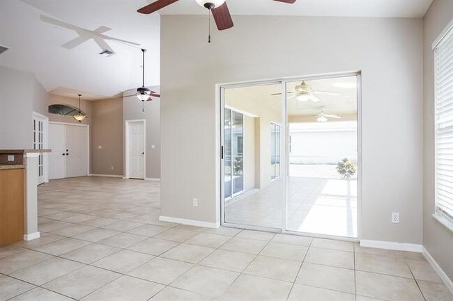 Building Photo - 3025 SW 4th Place, Cape Coral, FL 33914