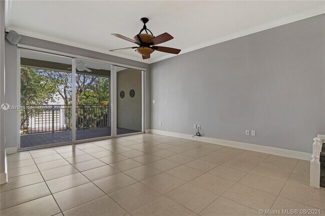 Foto del edificio - 7594 SW 102nd St