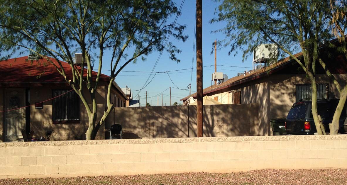 Primary Photo - 17th St Duplexes