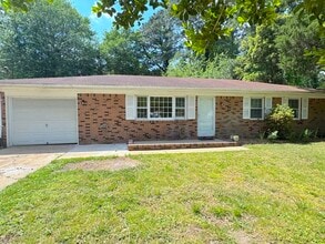 Building Photo - 2361 Seaboard Rd