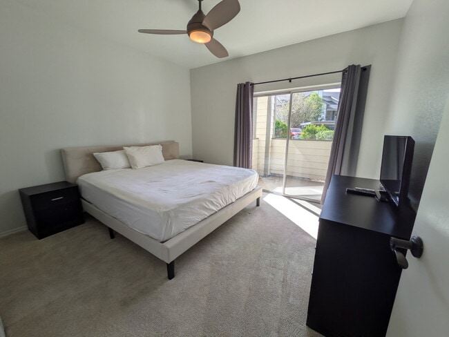 Building Photo - 4343 E Soliere Ave