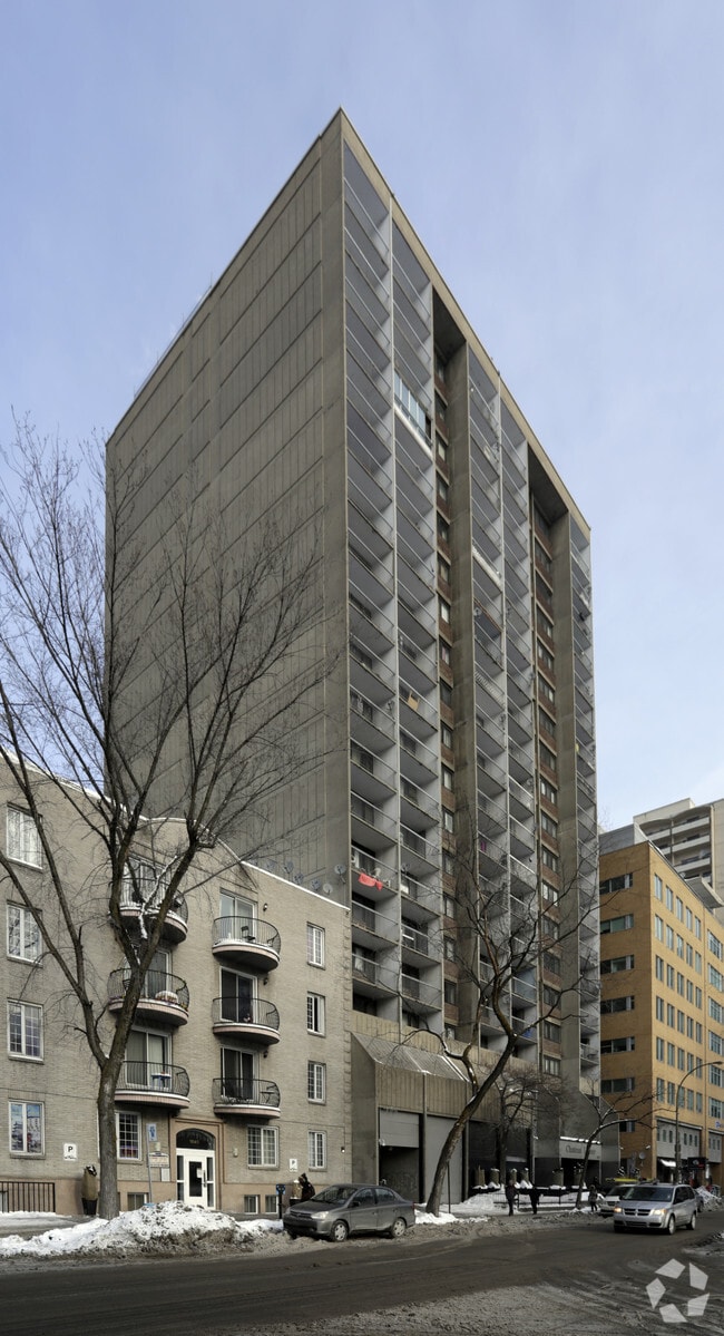 Building Photo - Château Latour